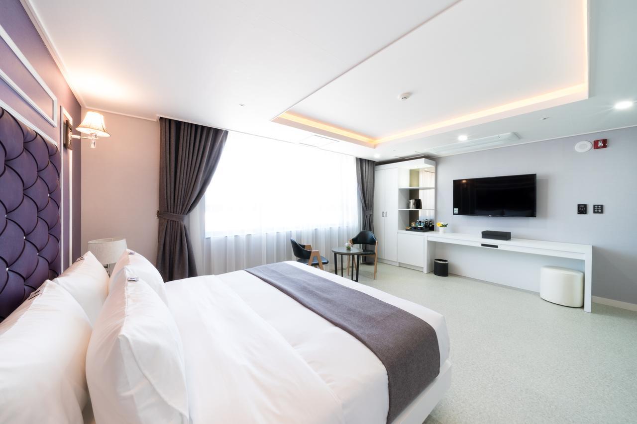 Incheon Airport Legend Hotel Экстерьер фото