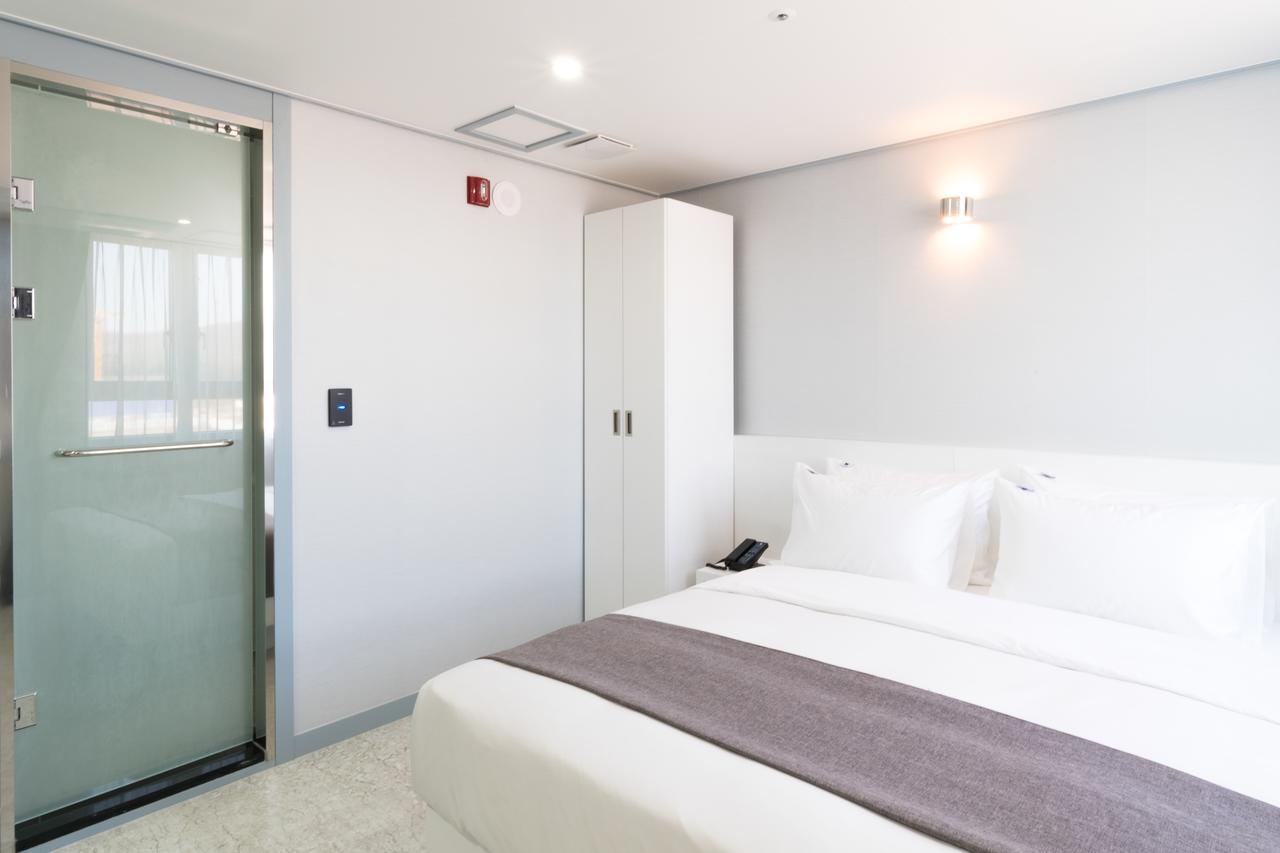 Incheon Airport Legend Hotel Экстерьер фото