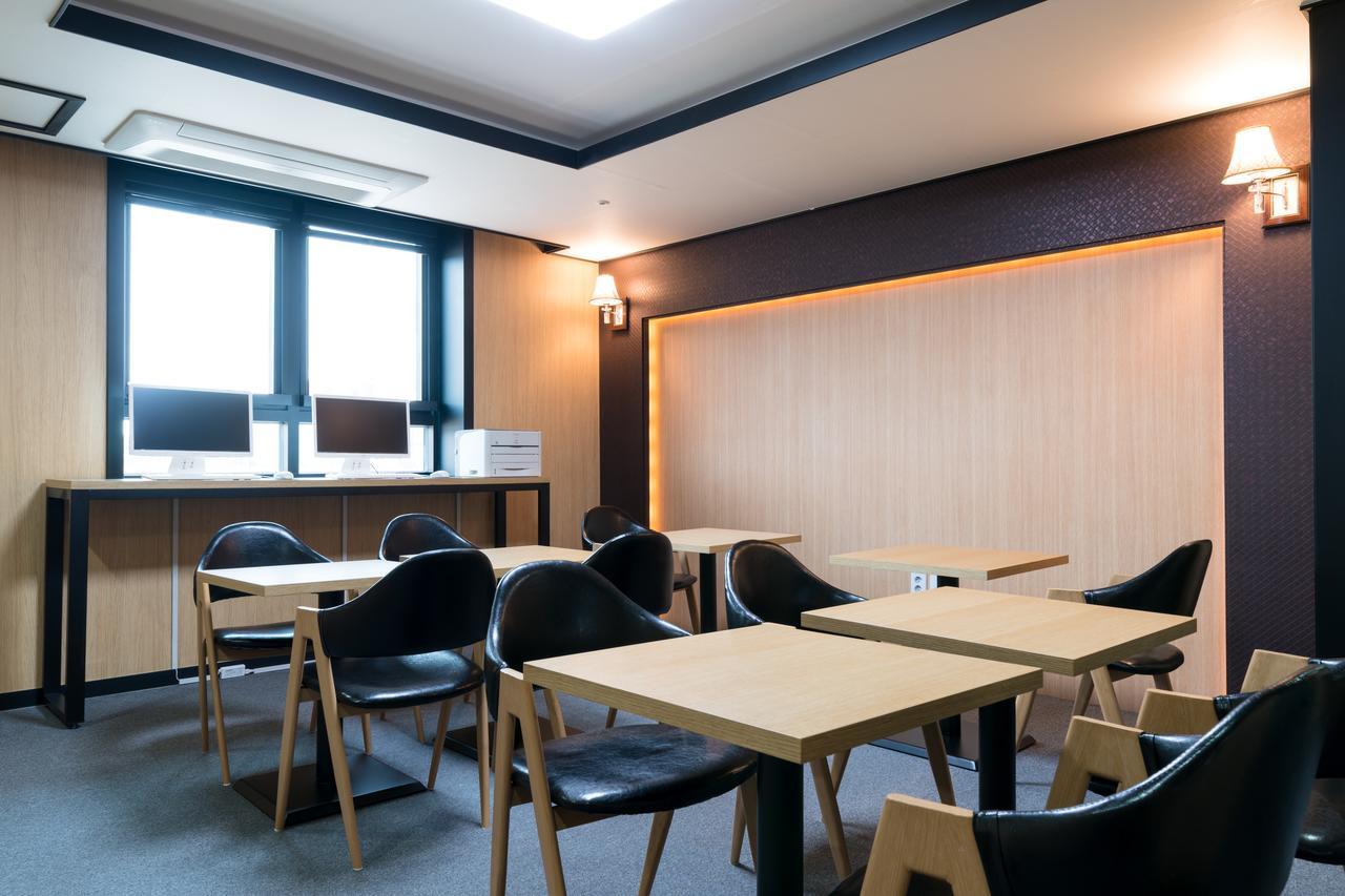 Incheon Airport Legend Hotel Экстерьер фото