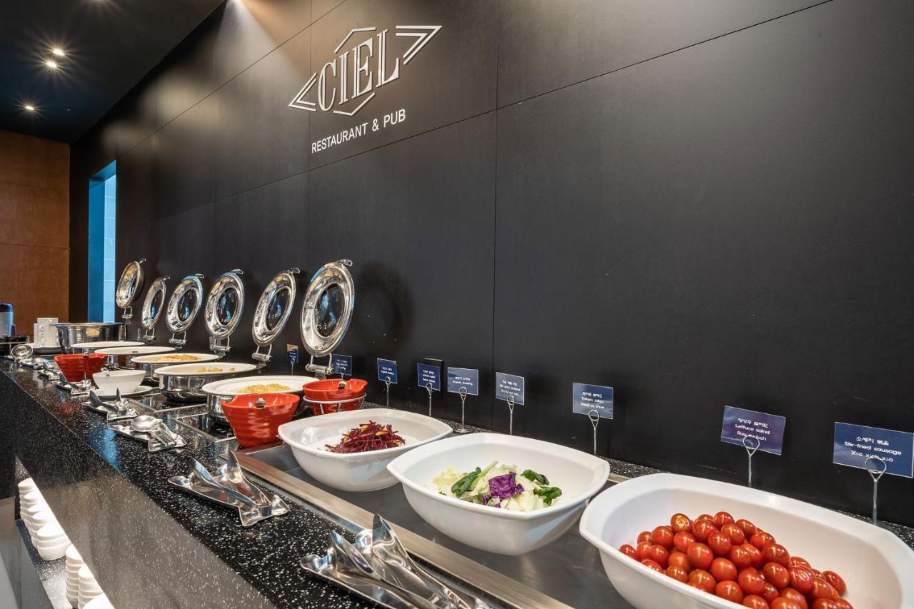 Incheon Airport Legend Hotel Экстерьер фото